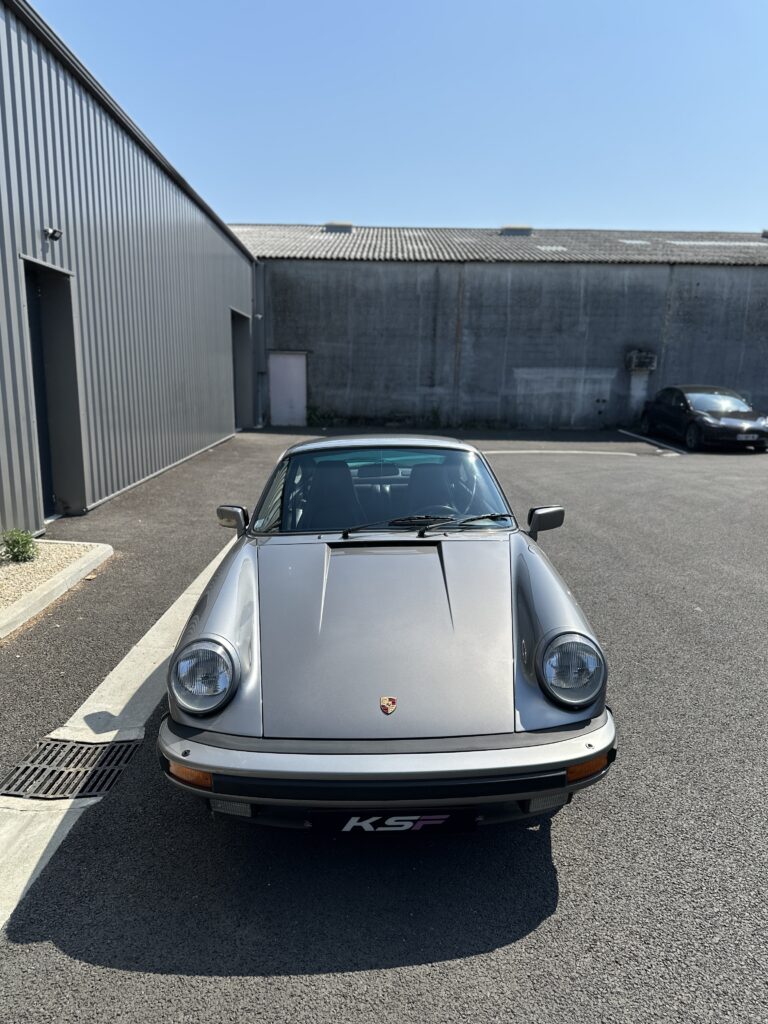 Porsche 911 (2)