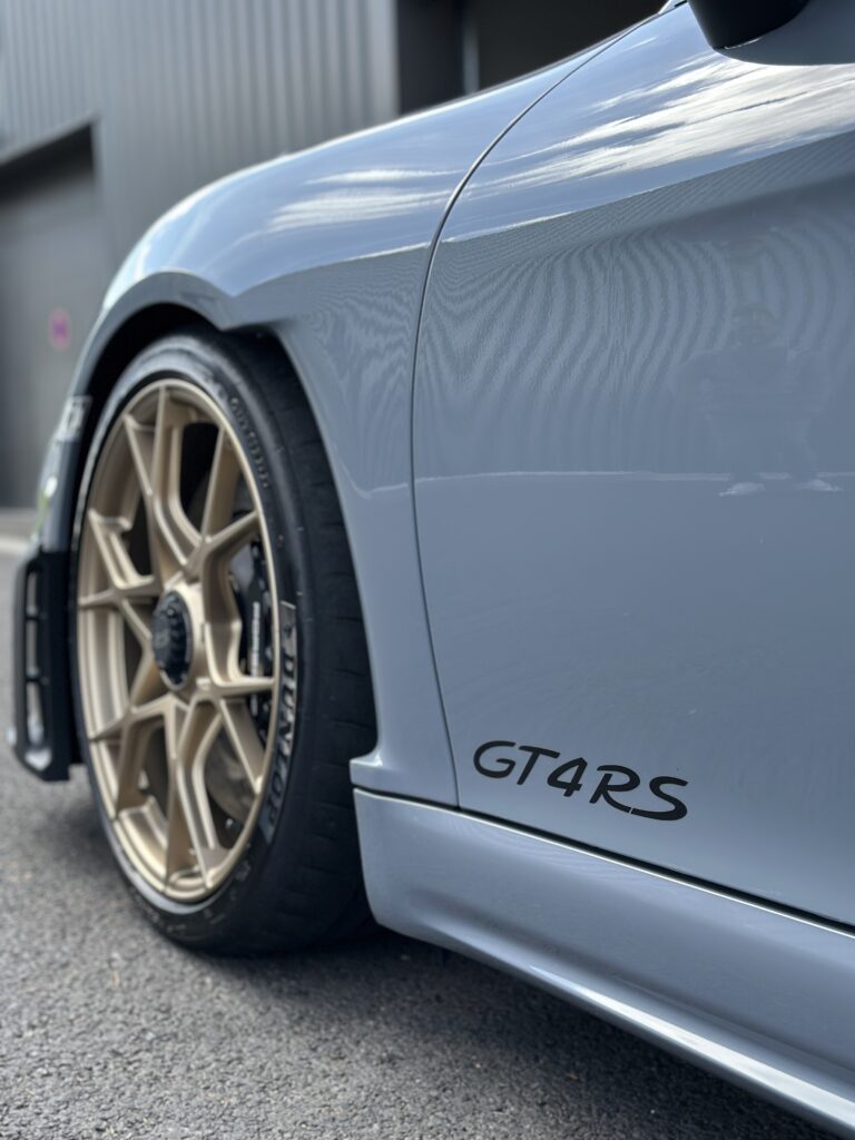 Porsche GT4 RS (9)